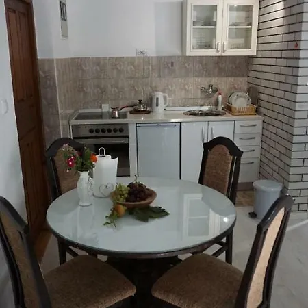 Araptman Trim