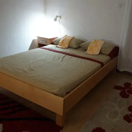 Apartament Araptman Trim *